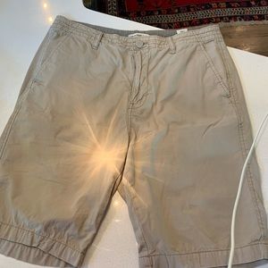 Men’s cargo shorts